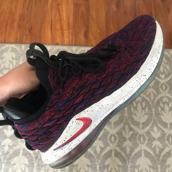 SOLD ❌ Nike Lebron Supernova 15 low mens 11.5 - Picture 1 of 5